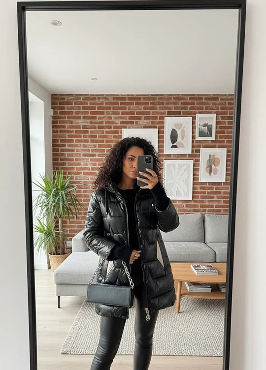 <h4><strong>10.000+ Vrouwen zijn dol op onze kleding</strong></h4>