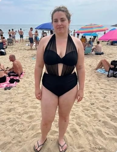 Lisa V.
